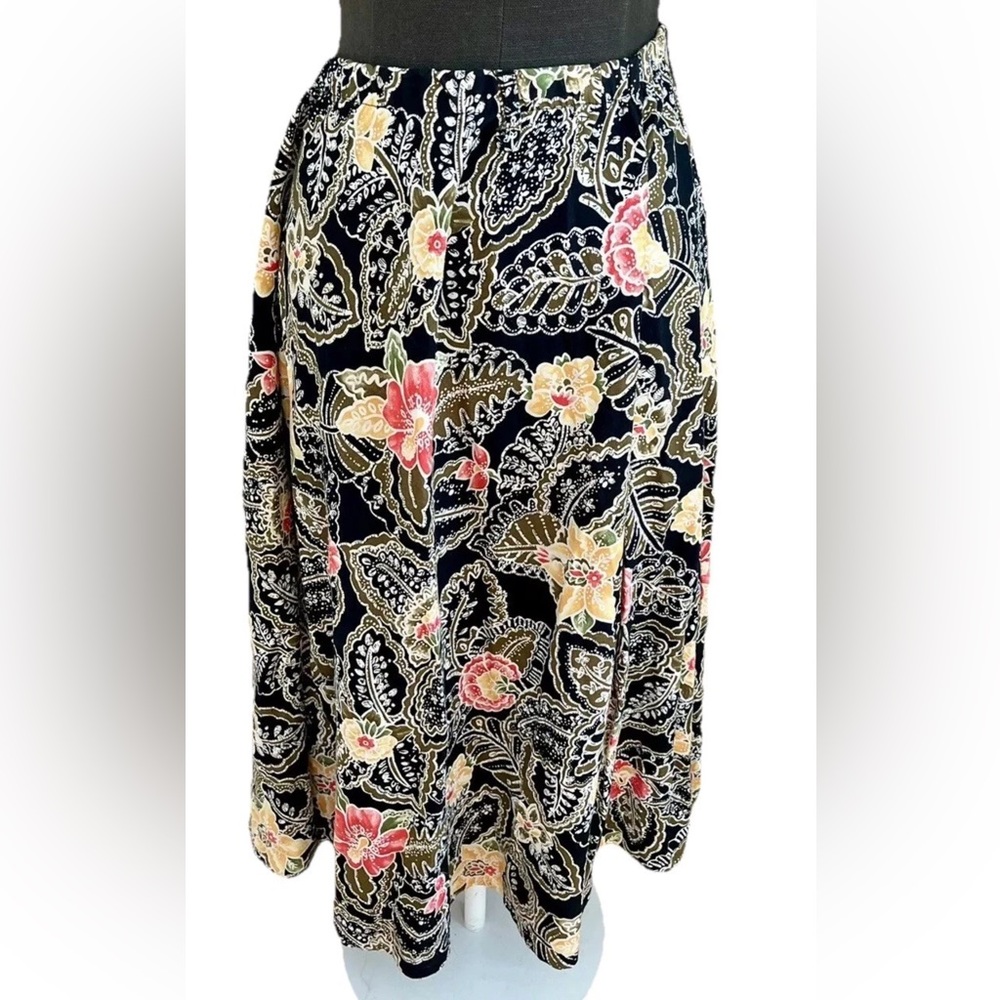 Binder‎ Sportswear Boston size 16 maxi skirt with paisley pattern and belt loops